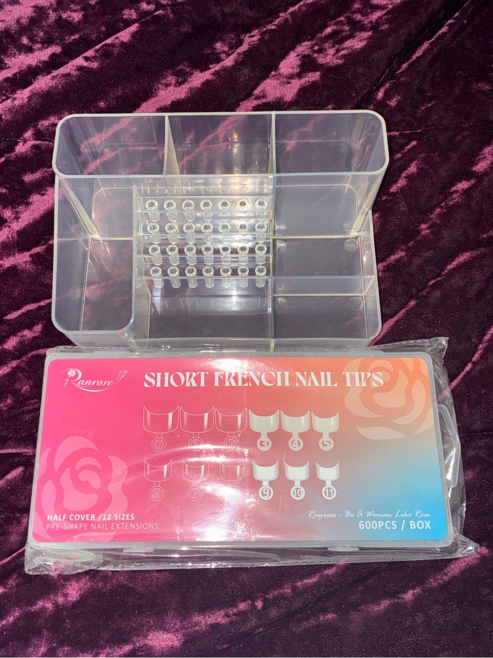 Nail tool holder and short nail tips clear